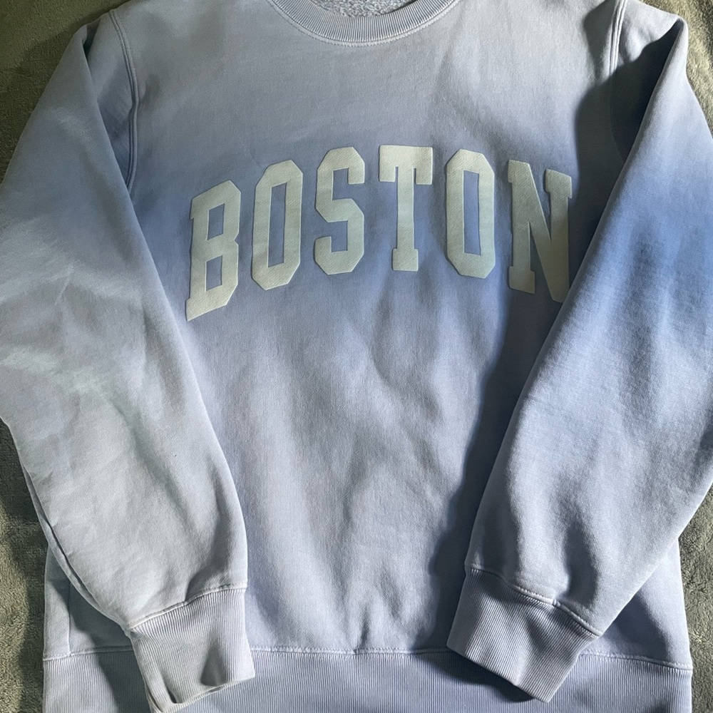 Brandy Melville crewneck